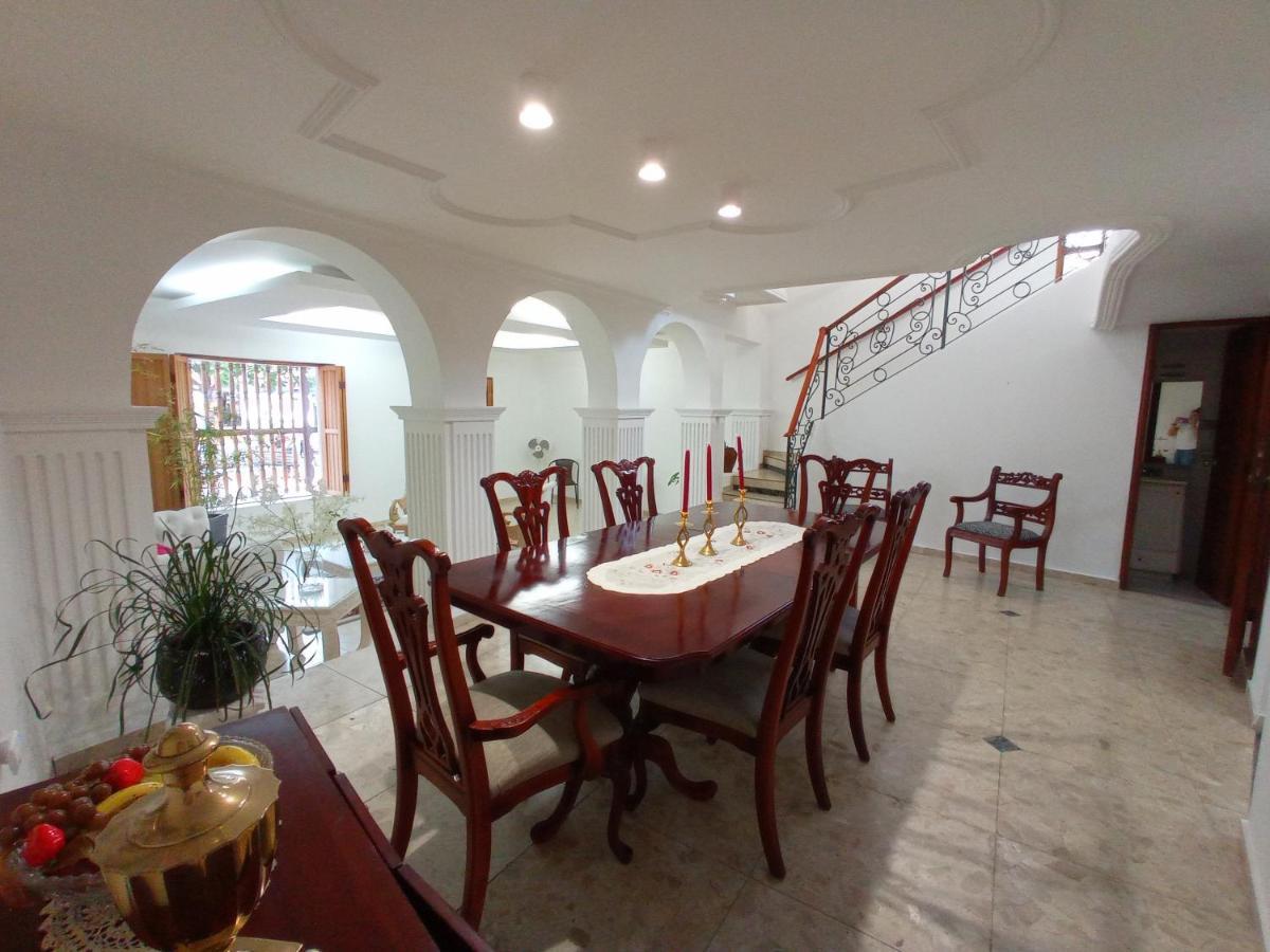La 10B Hostel Cartagena Εξωτερικό φωτογραφία